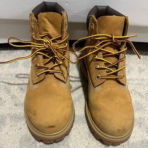 Timberland boots Construction Youth little kids size 1 Unisex